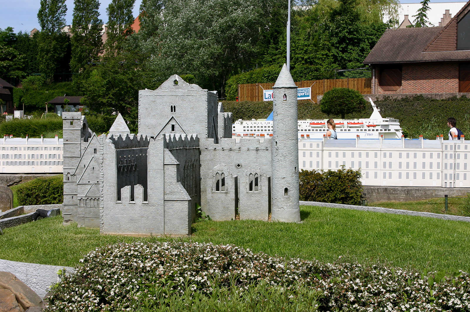 Rock of Cashel, Ireland (Mini-Europe park, Brussels)